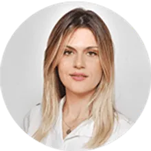 Portrait of Alex Davidovska, MBA